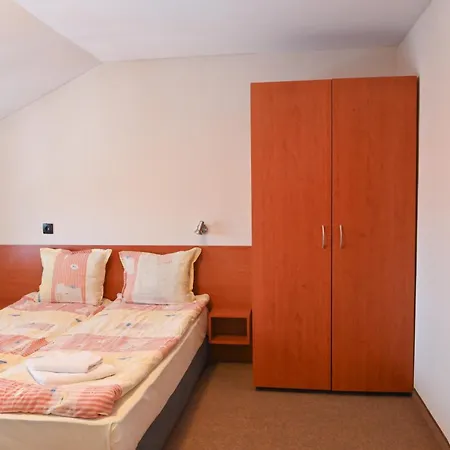 кирицова къща Guest house Bansko