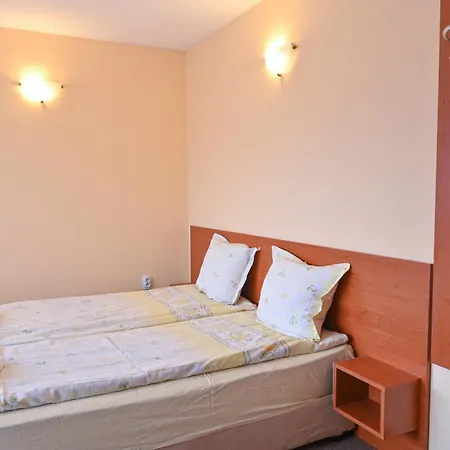 Guest house кирицова къща